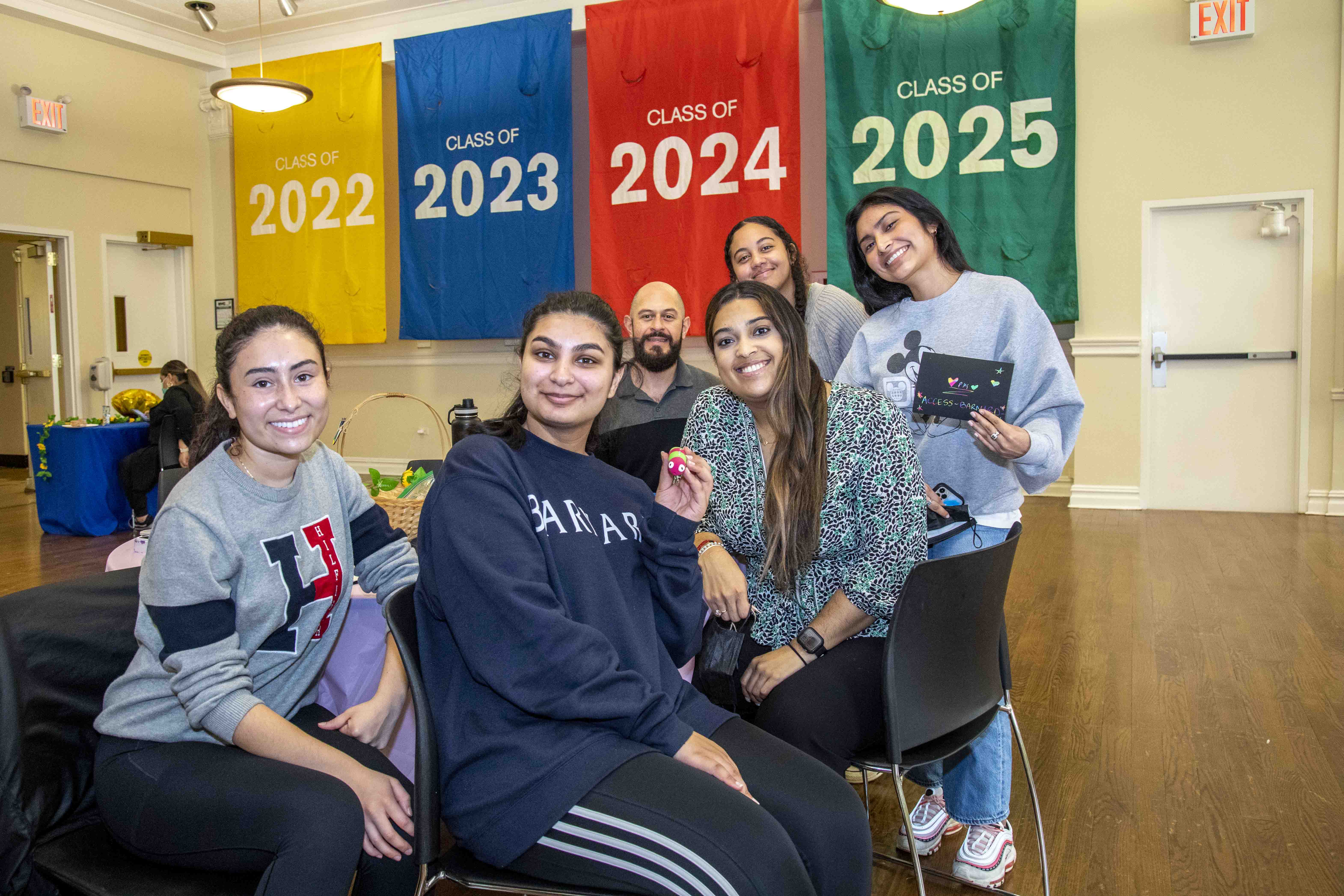 A Bridge to Belonging Barnard PreCollege Programs